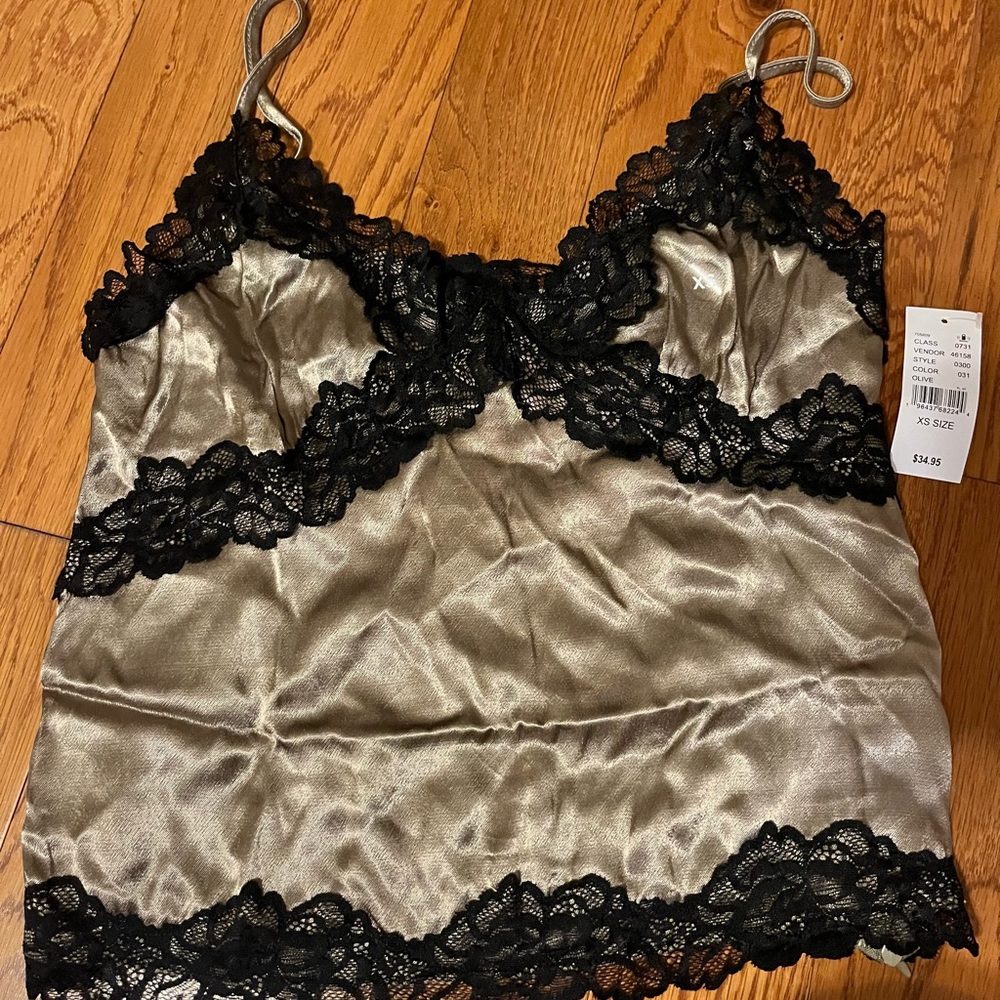 Satin-like going-out top